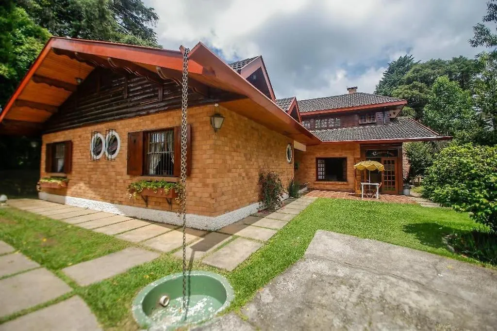 Suites Para Ate 05 Pessoas Ao Lado Do Capivari Campos do Jordao